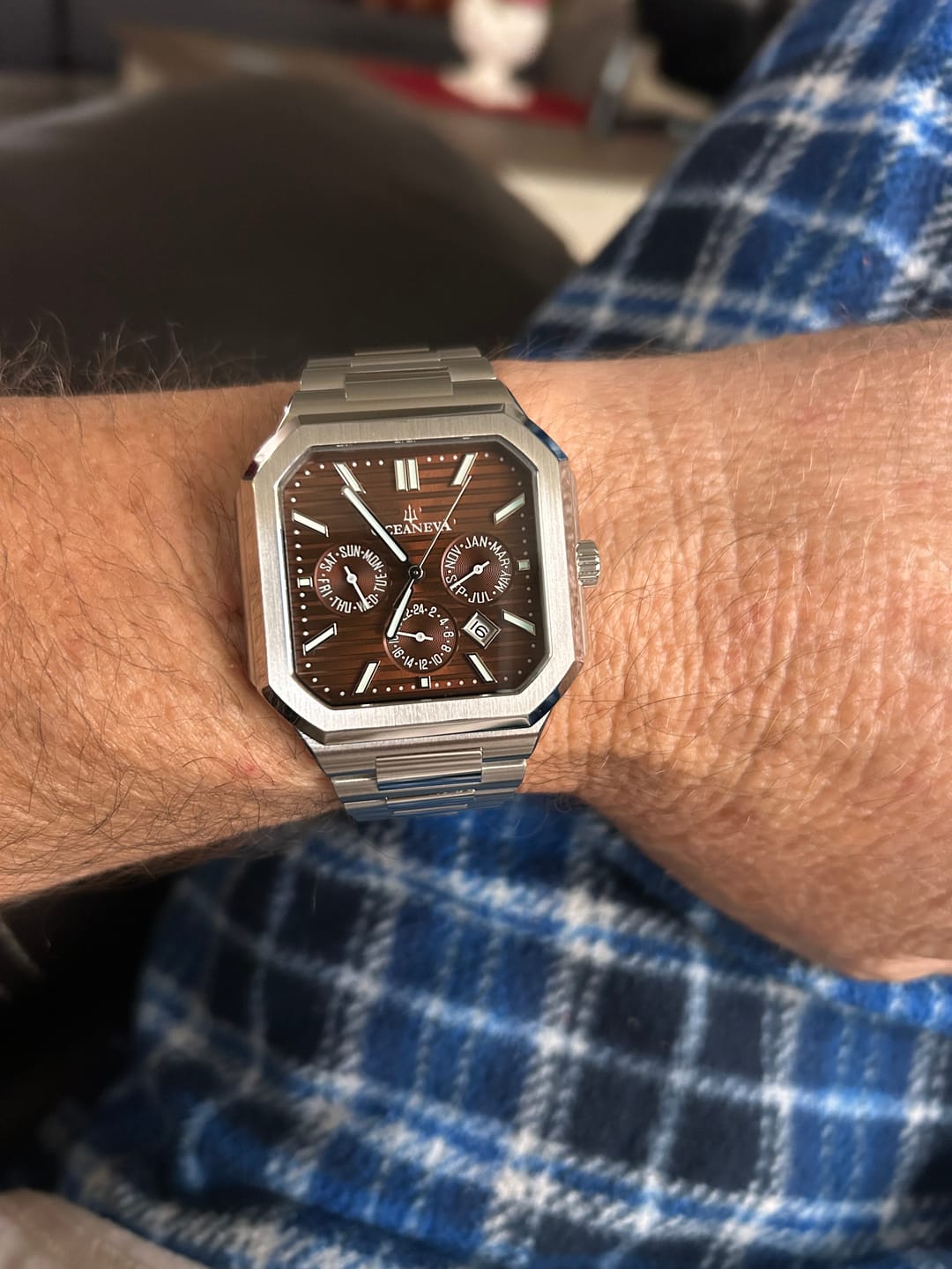 Customer photo review of Oceaneva Mens Tenuis Automatic Calendar Thin Watch Brown Dial