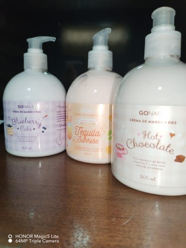 Customer photo review of Crema de Manos y Pies - Tequila Sunrise 500 ml