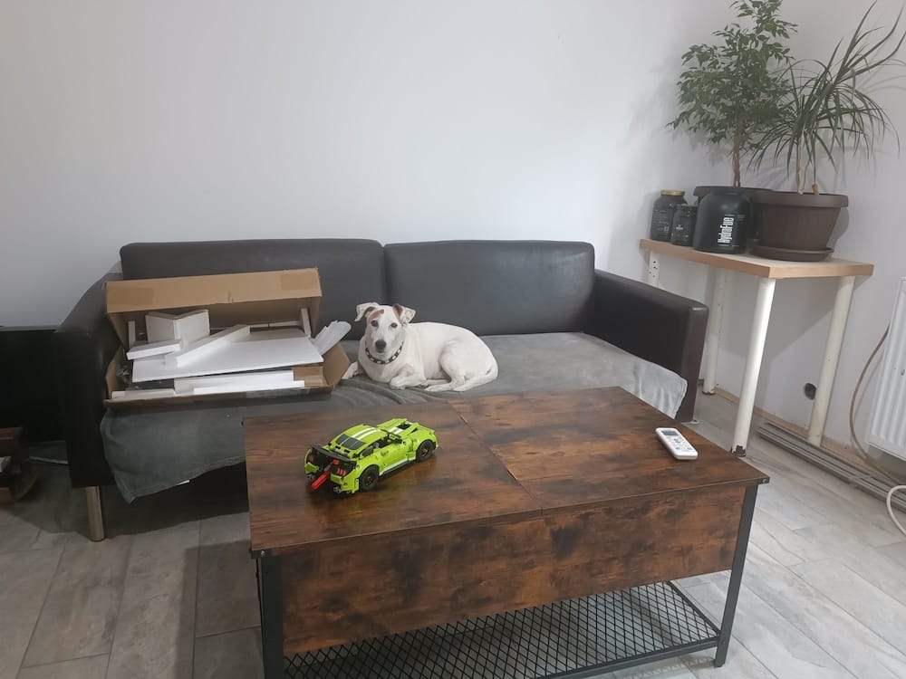 Customer photo review of VASAGLE Masuta de cafea cu capac rabatabil, compartiment depozitare ascuns si raft plasa, industrial, 100x55x47cm, maro rustic si negru