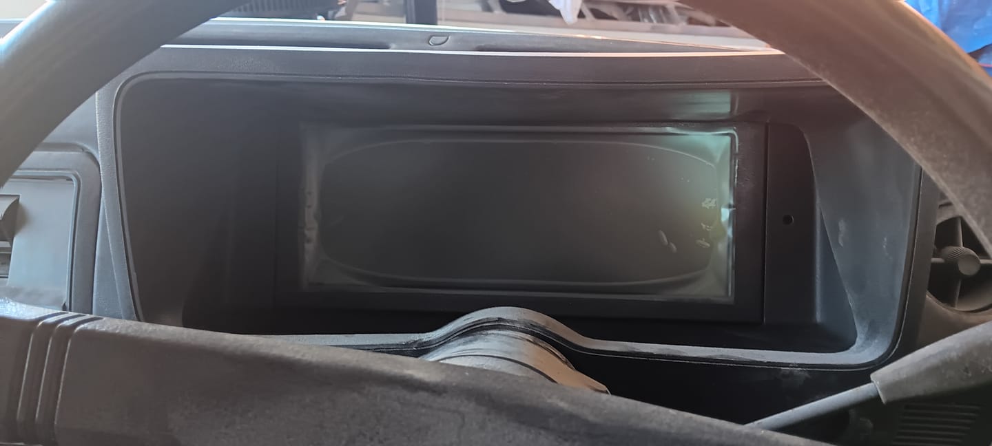 Customer photo review of Ford Falcon XE XD / Fairlane ZJ ZK FC FD 79-84 Dash Mount