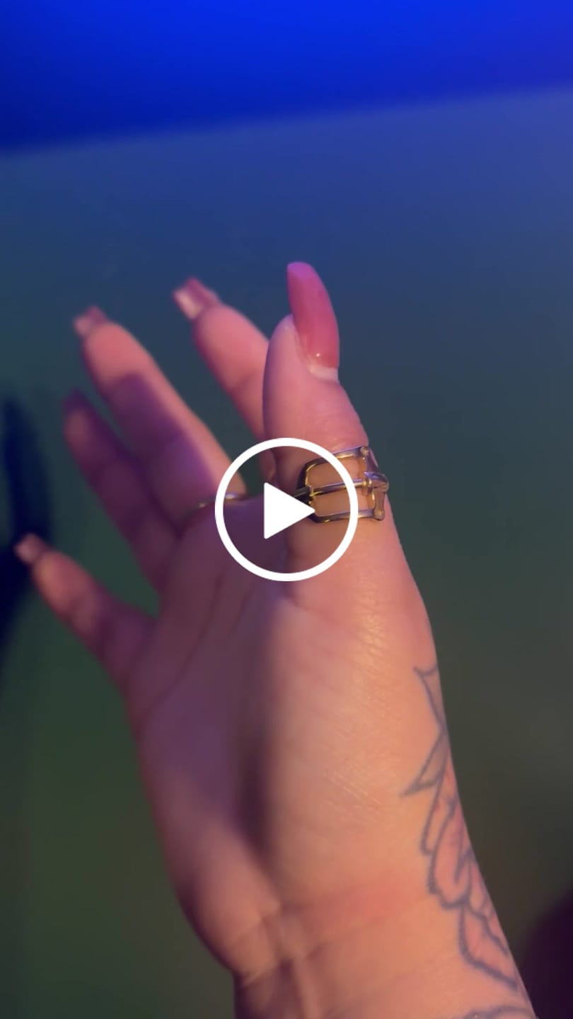 Customer video review of KEYBLADE