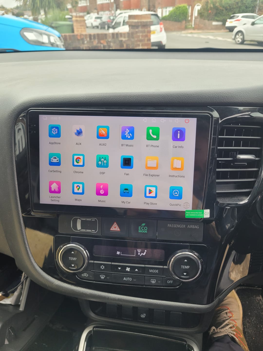 Customer photo review of Mitsubishi Outlander 2013-2019 Wireless Apple CarPlay Upgrade Kit