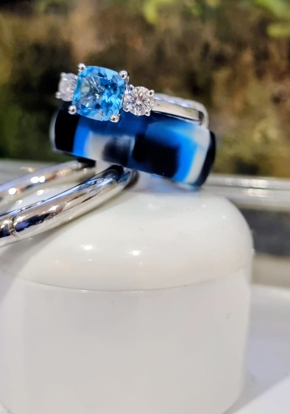Customer photo review of botthms Ocean Blue Silicone Ring