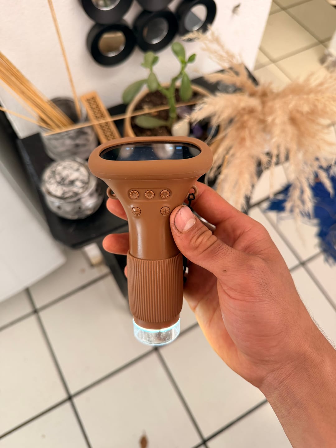 Customer photo review of Microscopio de bolsillo para niños aumento 1000X