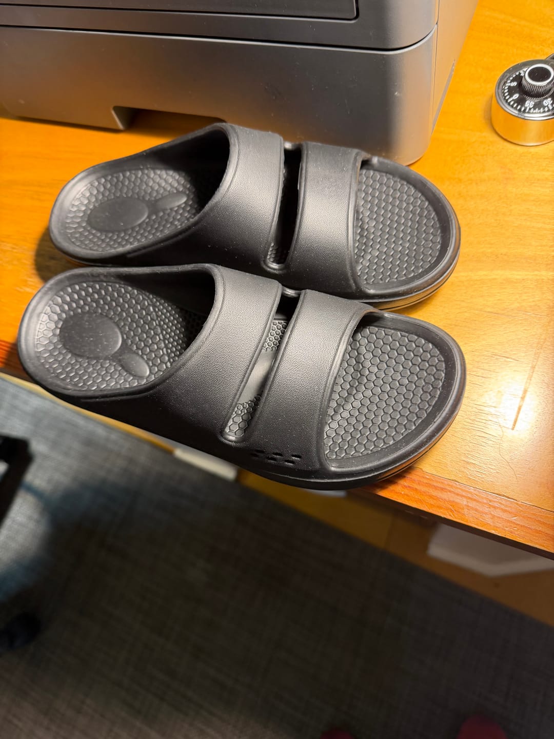 Customer photo review of Ergonomic Slides with Arch-Support