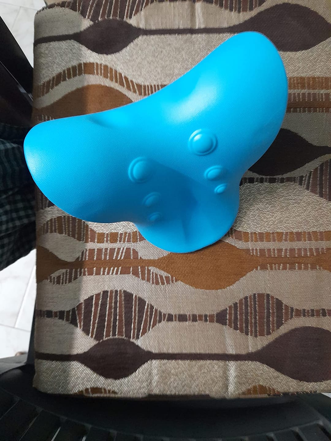 Customer photo review of NeckEase™ Cervical Neck Relaxer — Ergonomic Pain Relief Pillow
