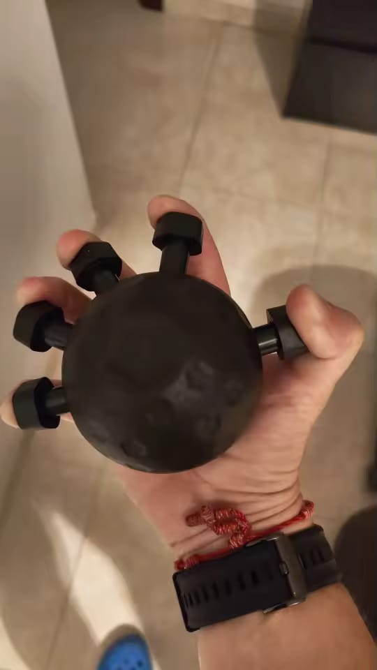 Customer photo review of Grip Ball Portable Finger Exerciser