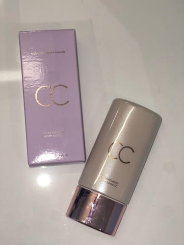 Customer photo review of Base Ela™ CC sérum tonalizante corretor de cor