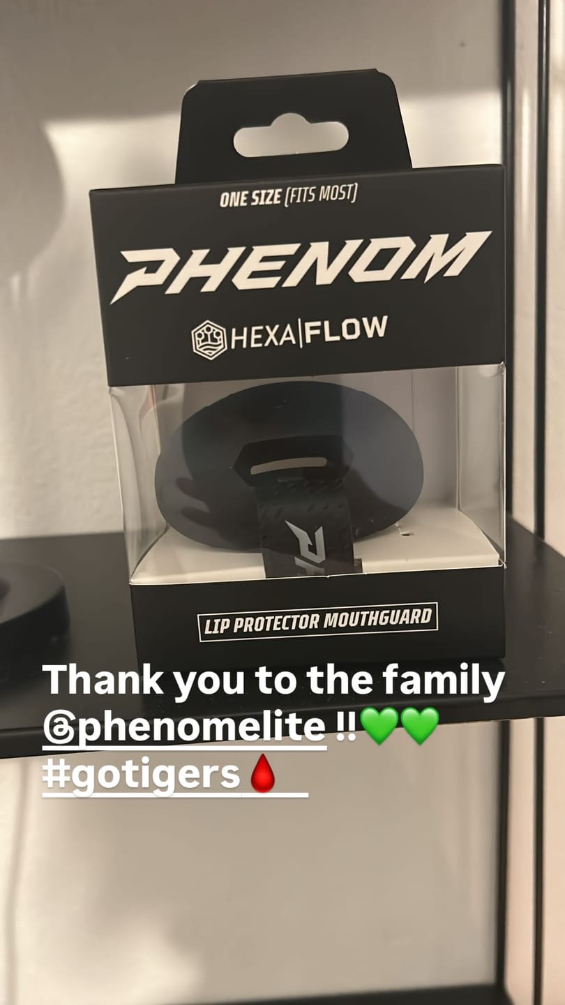 Customer photo review of Phenom Elite Hexa-Flow 4.0 Football Mouthguard – Team Color Edition (Adult & Youth)