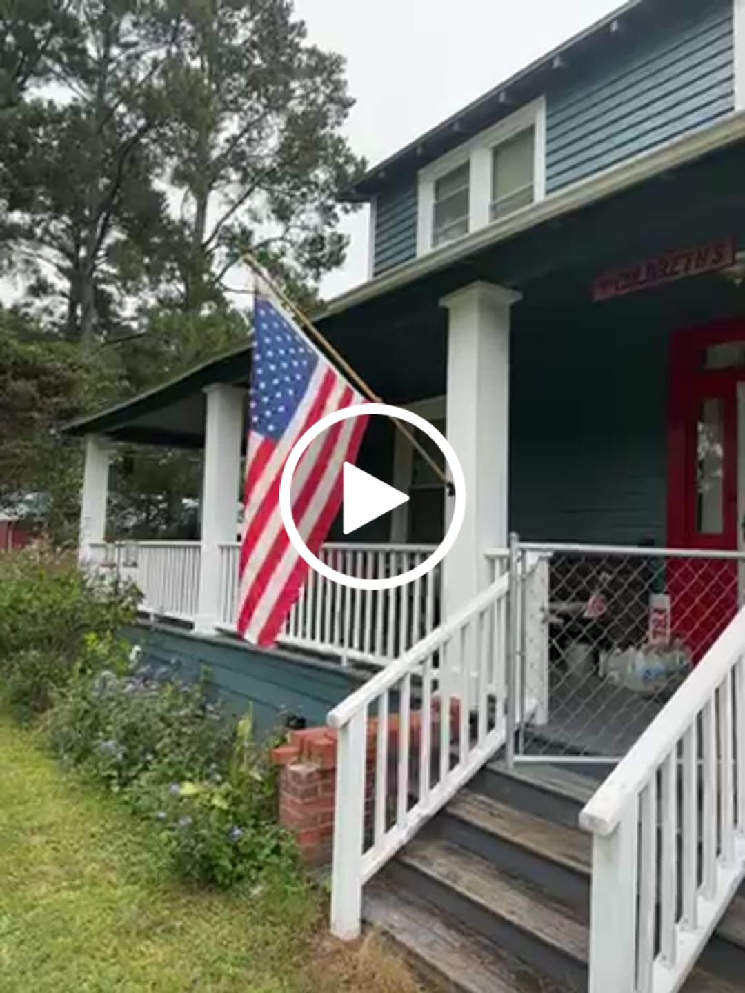 Customer video review of 3' x 5' American Flag Set