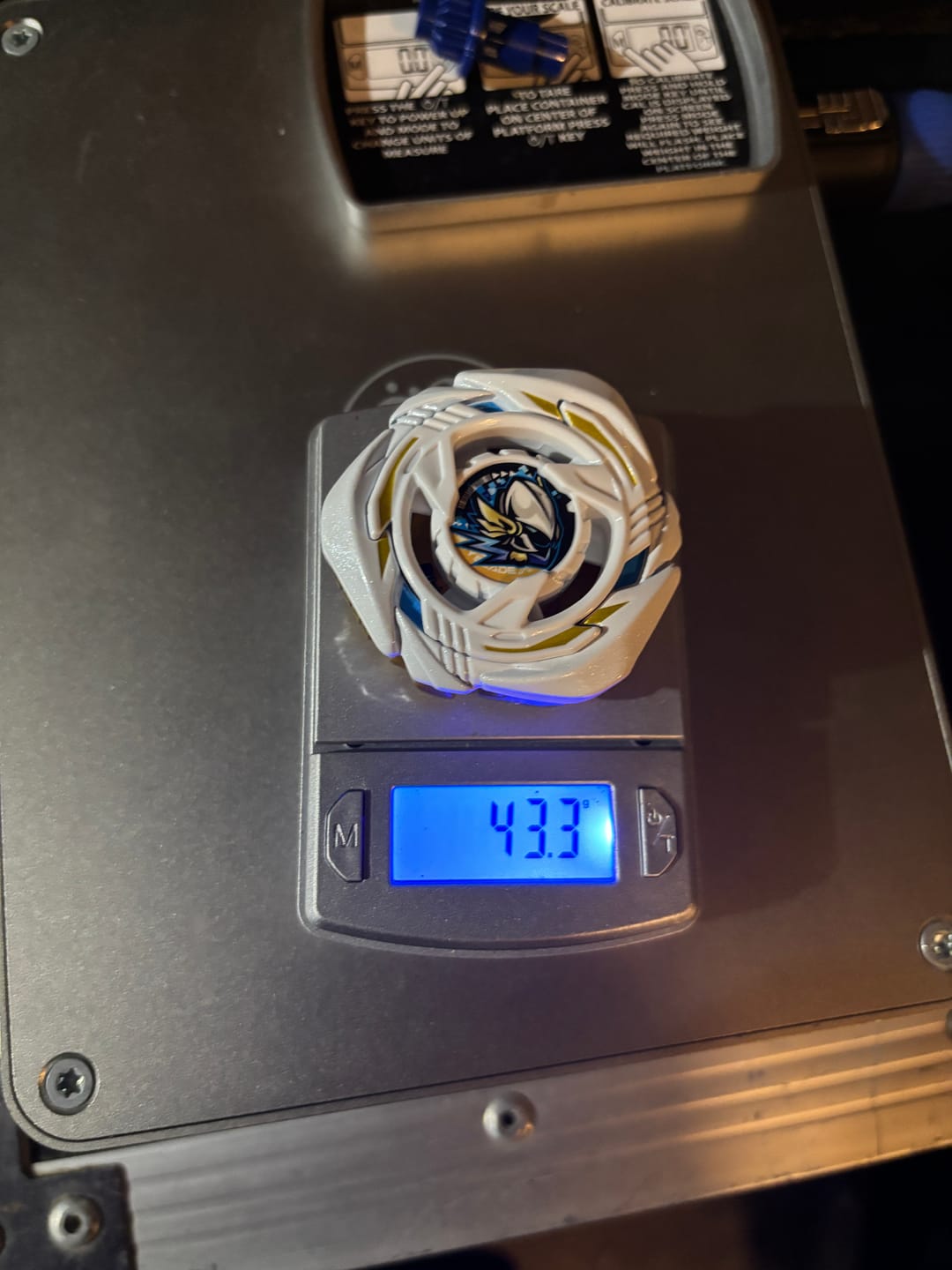 Customer photo review of Takara Tomy Beyblade X UX-20 Starter Glory Valkyrie LF