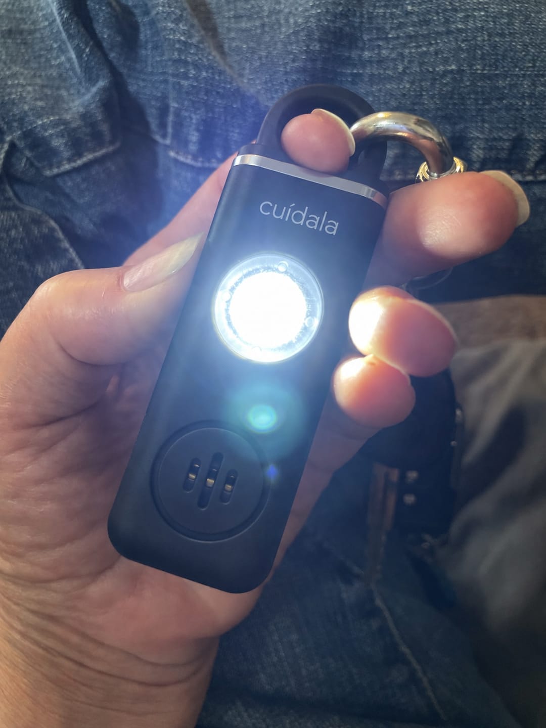 Customer photo review of Alarma Personal Cuidala