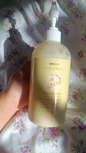 Customer photo review of Crema de Cuerpo Reafirmante e Hidratante - Cotton Candy