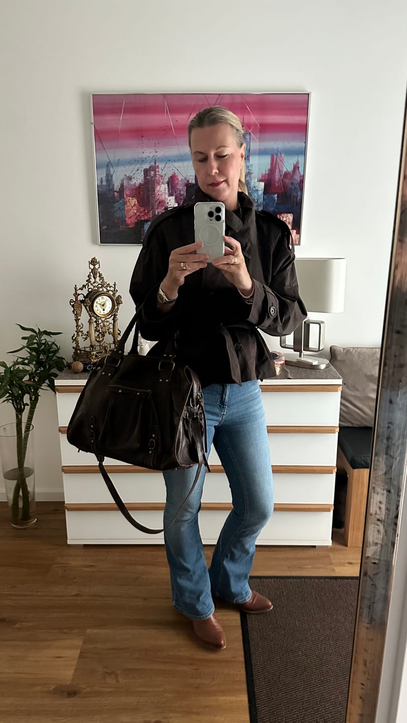 Customer photo review of It girl bag espresso martini