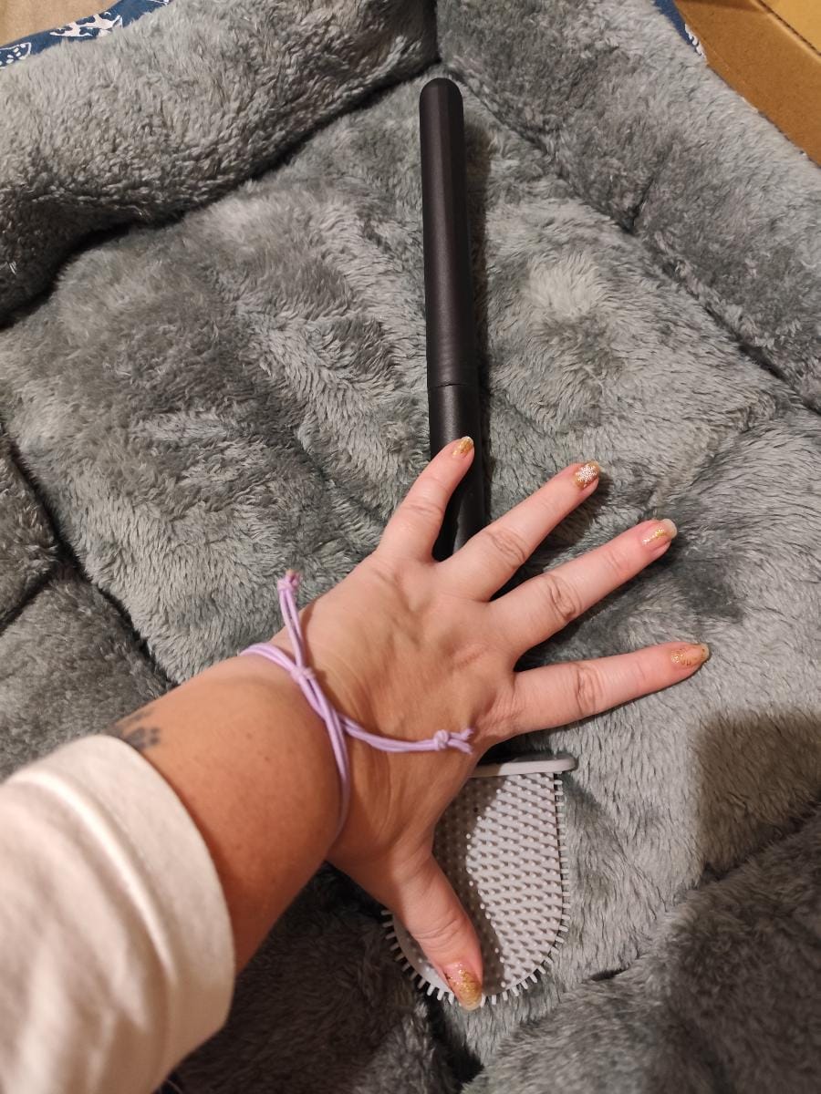 Customer photo review of Clean Silicone Toilet Brush