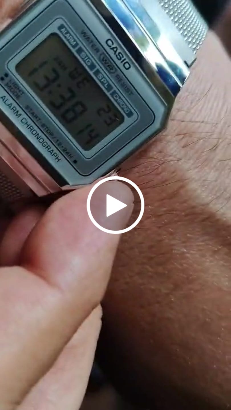 Customer video review of Reloj Casio Vintage A700WM-7ADF Plateado Milanese Slim