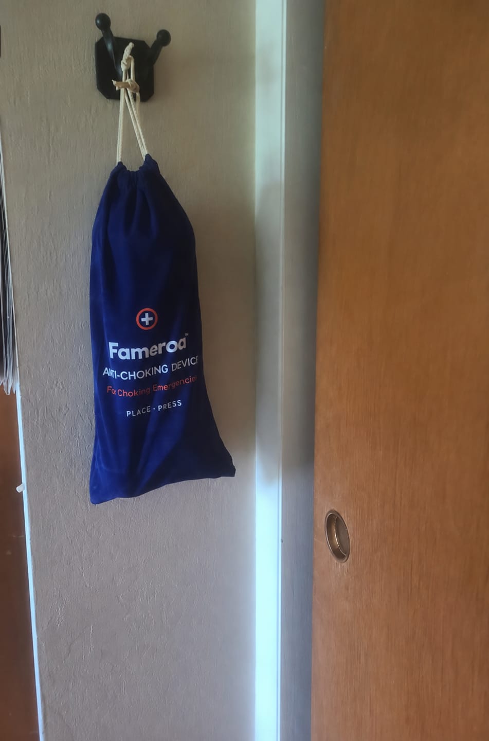 Customer photo review of Fameroa™ One-Touch Anti-Choking Device