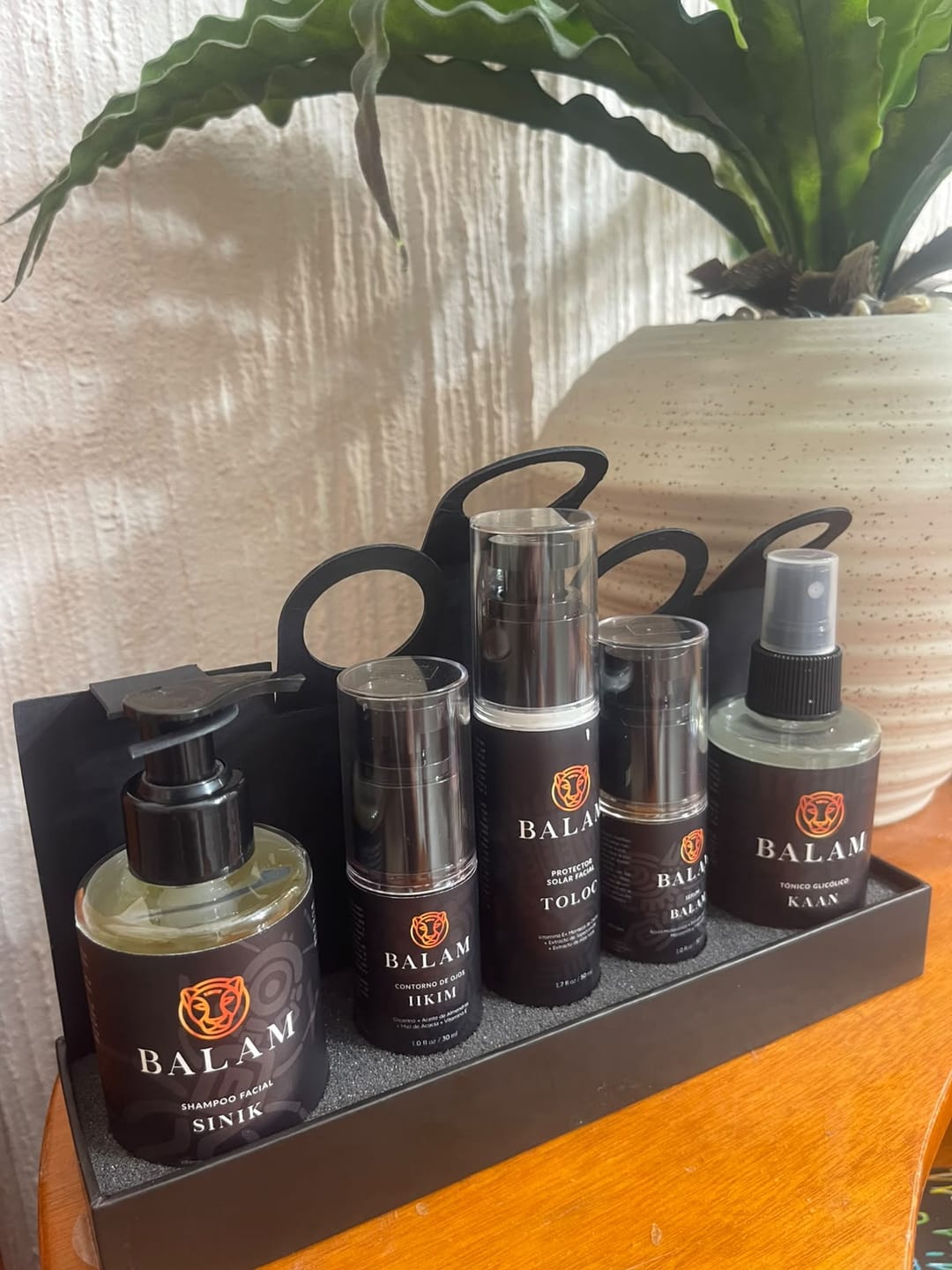 Customer photo review of KIT ANTI EDAD PARA HOMBRES - 5 PRODUCTOS