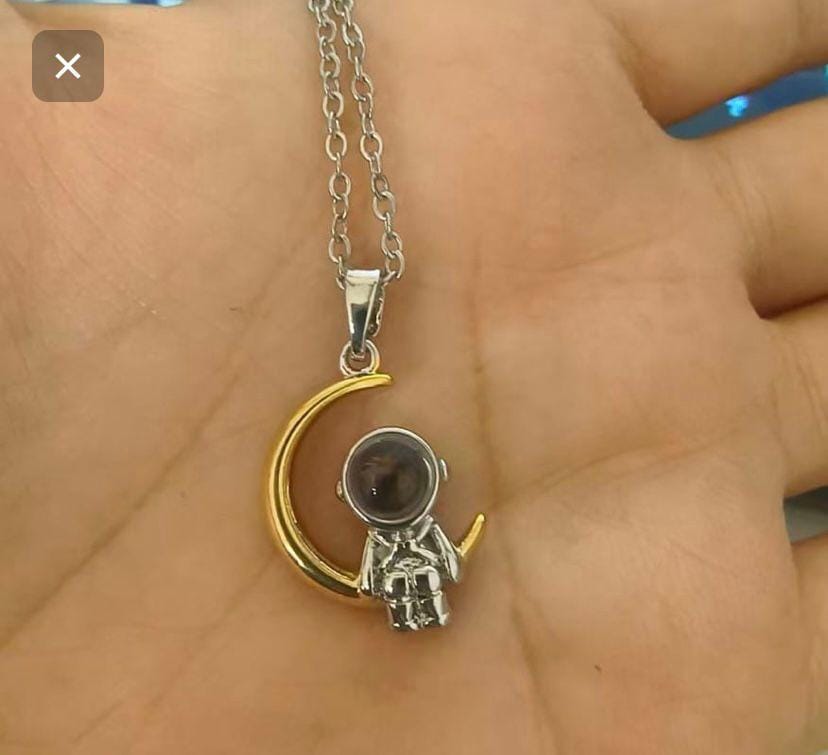 Customer photo review of Collar Recuerdo Eterno