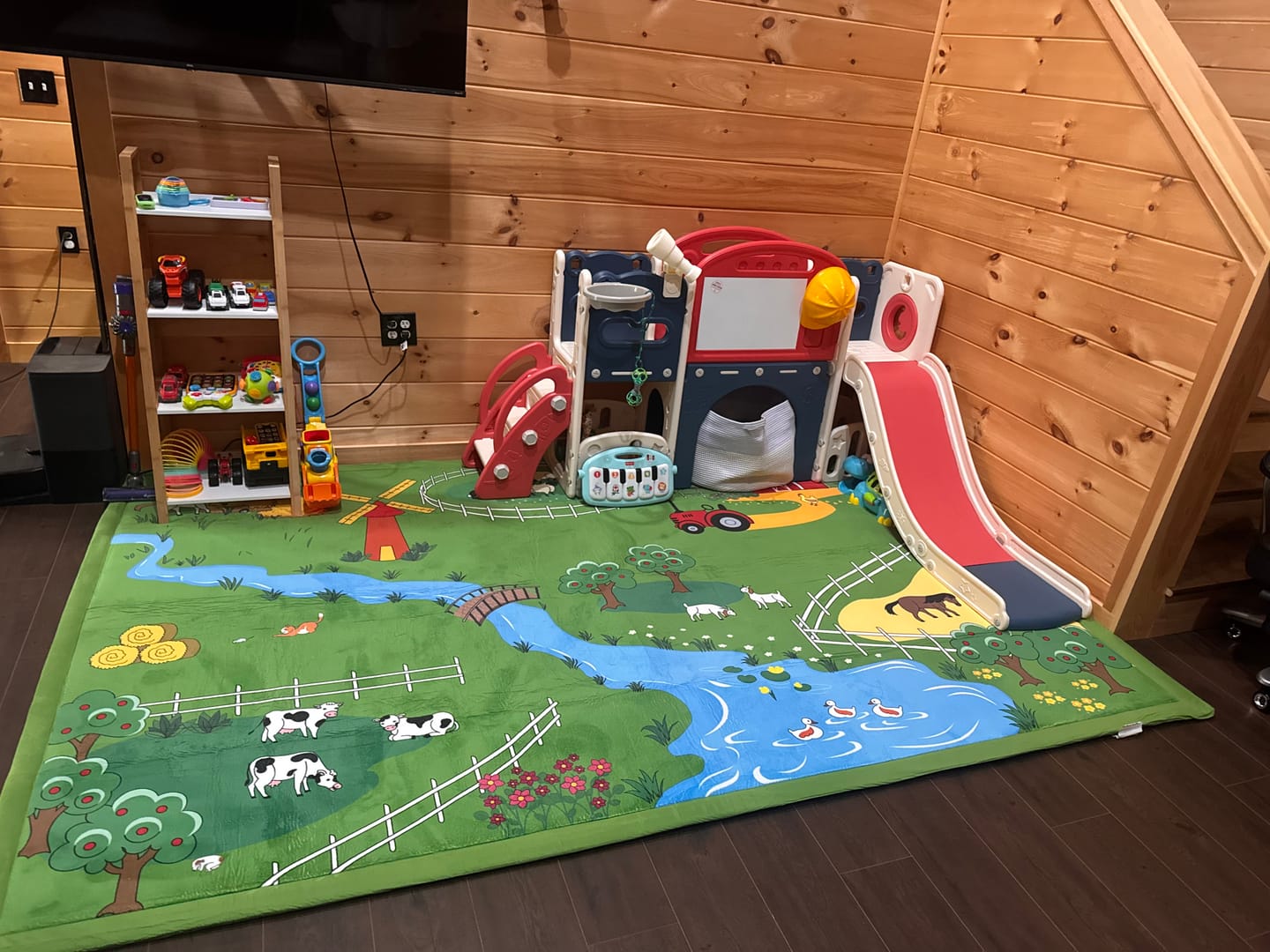 Customer photo review of Relax Mat - 1.4" Thick Soft Foam Play Mat
