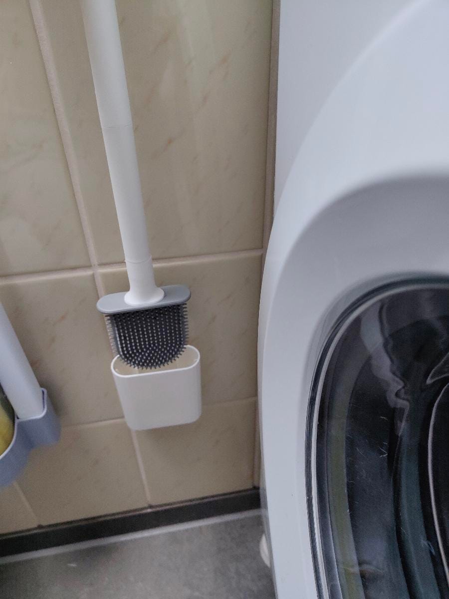 Customer photo review of Clean Silicone Toilet Brush