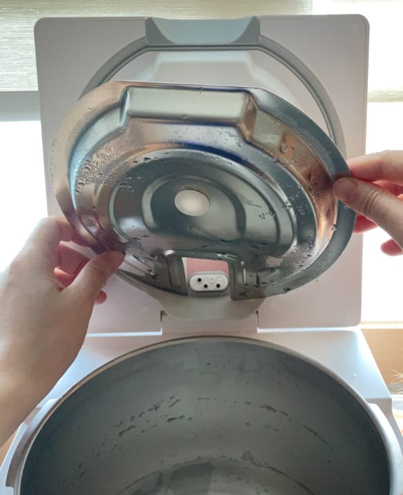 Customer photo review of 【3秒お手入れ】ステンレス加湿器 Cube Pro Plus (J60HV)
