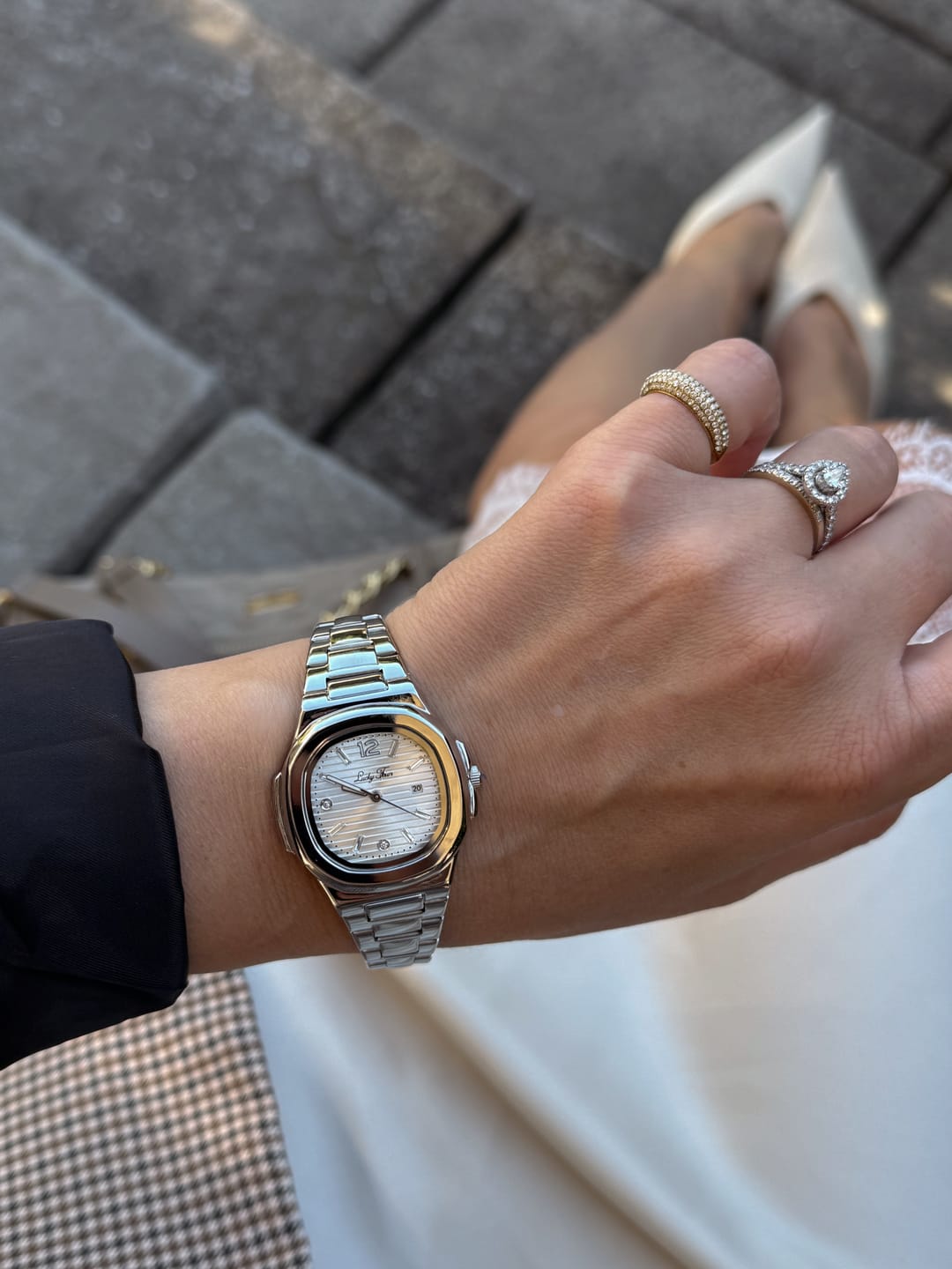 Customer photo review of Lucky Fours® Lyra