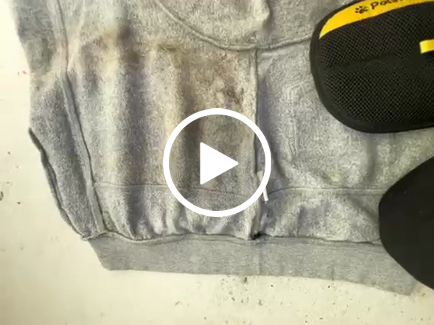 Customer video review of PolsterHeld® Fellmagnet