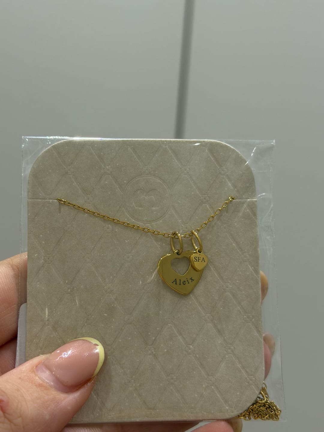 Customer photo review of Collar Siempre - Personalizado