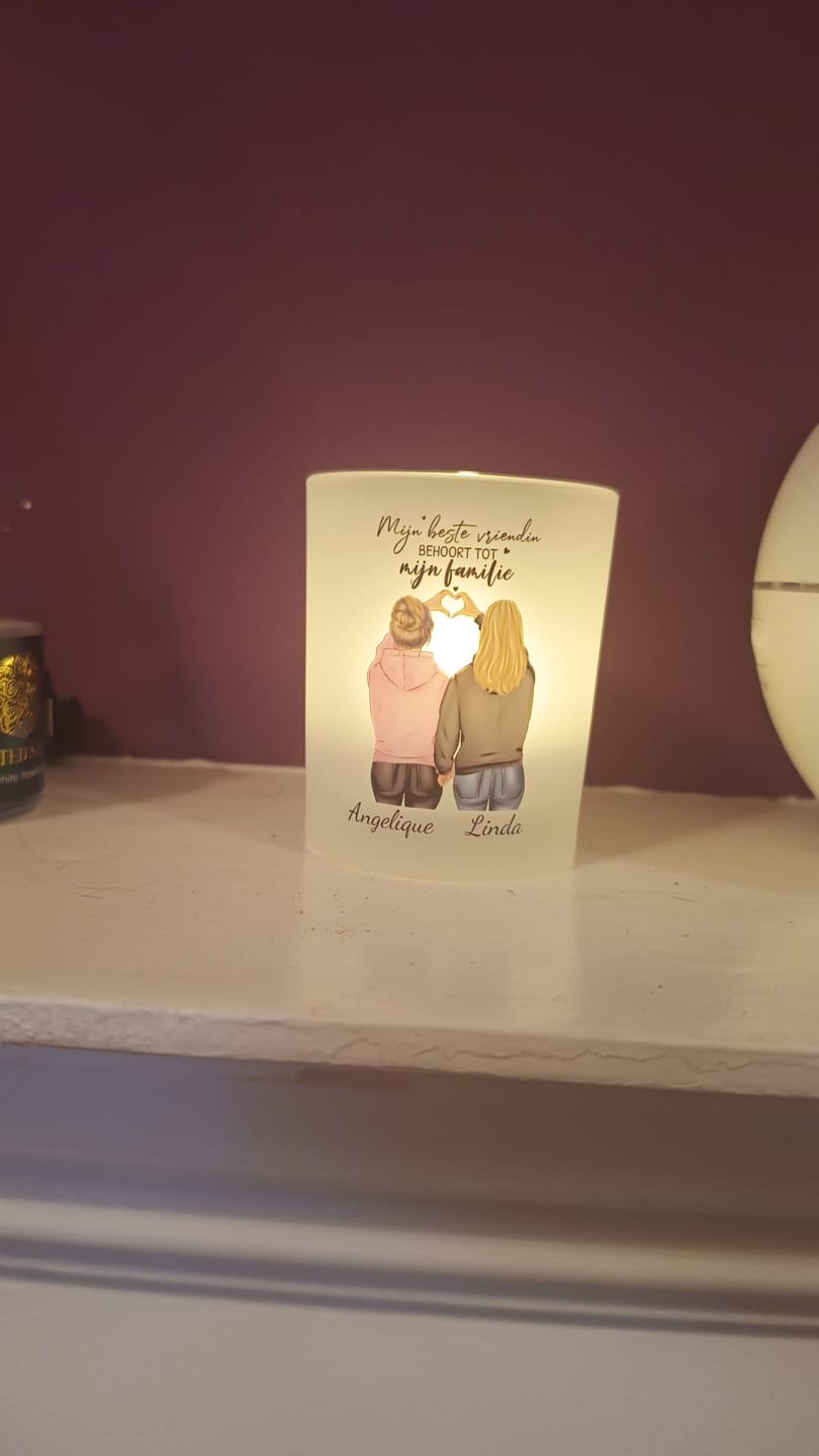 Customer photo review of Besties - Gepersonaliseerde theelichthouder