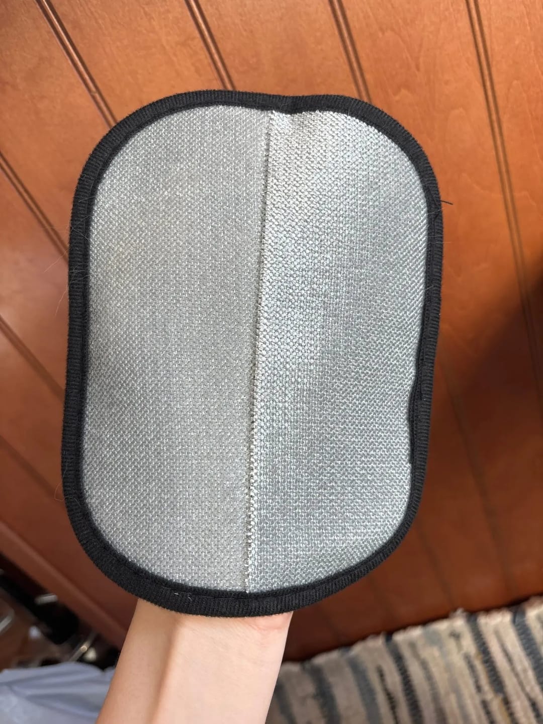 Customer photo review of Rukavica za uklanjanje dlaka kućnih ljubimaca 1+1 GRATIS