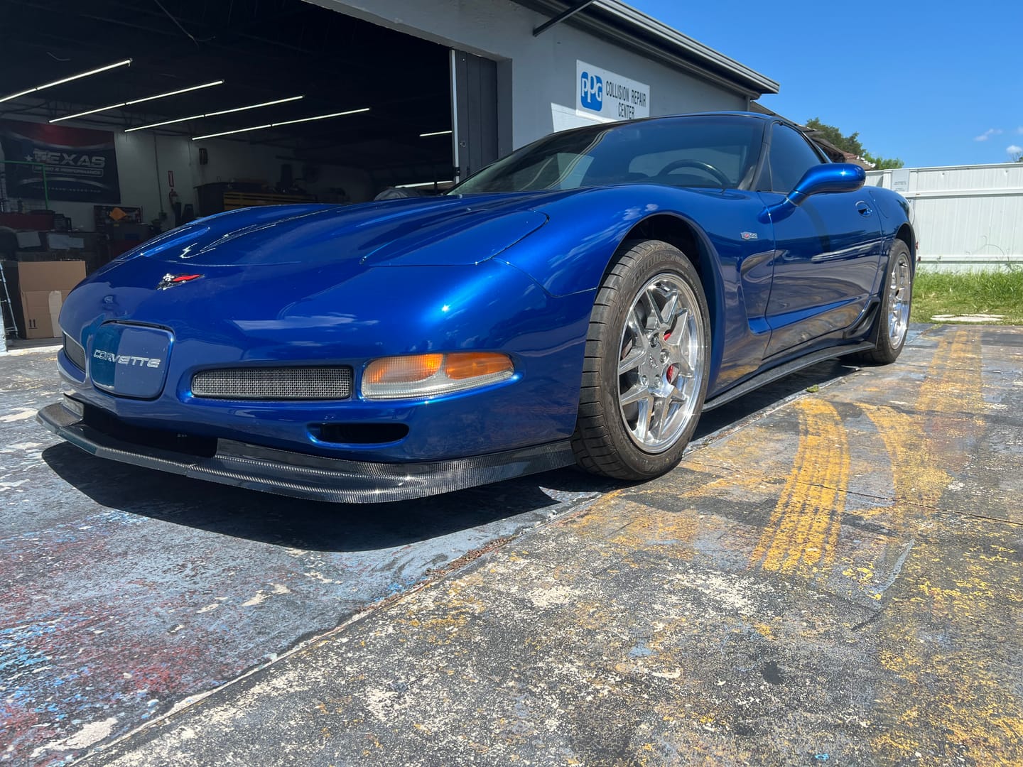 Customer photo review of Chevrolet Corvette C5 ZR1 Side Skirts Rocker Panels