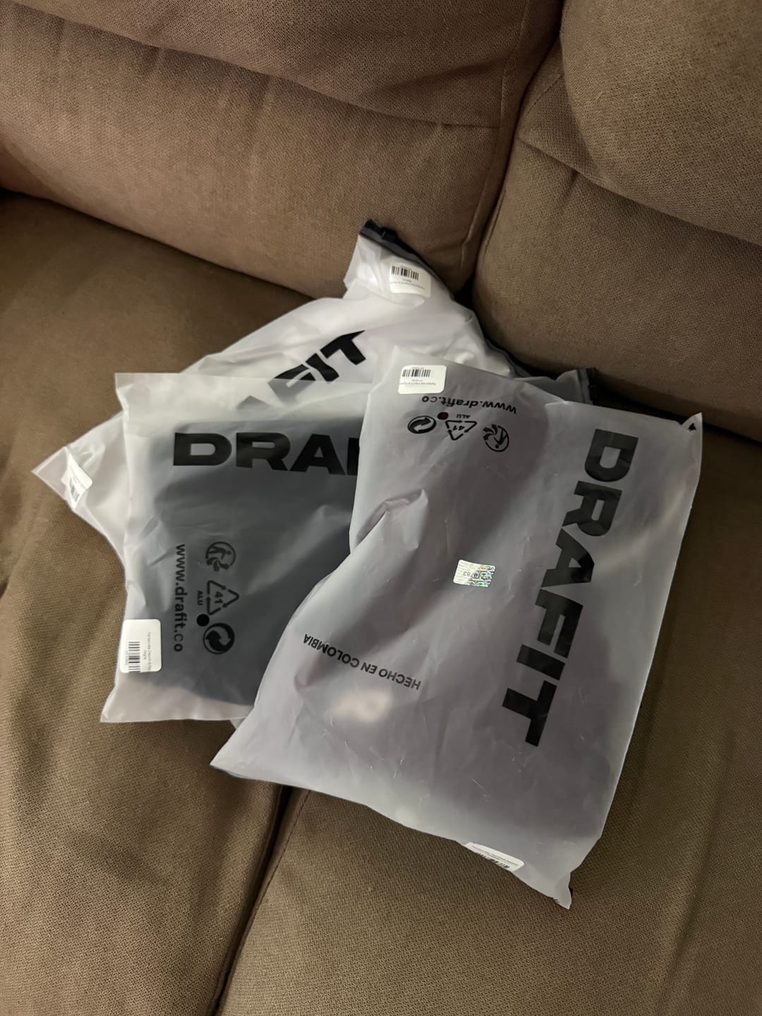 Customer photo review of Pack 3 Pantalonetas Deportivas Apparel