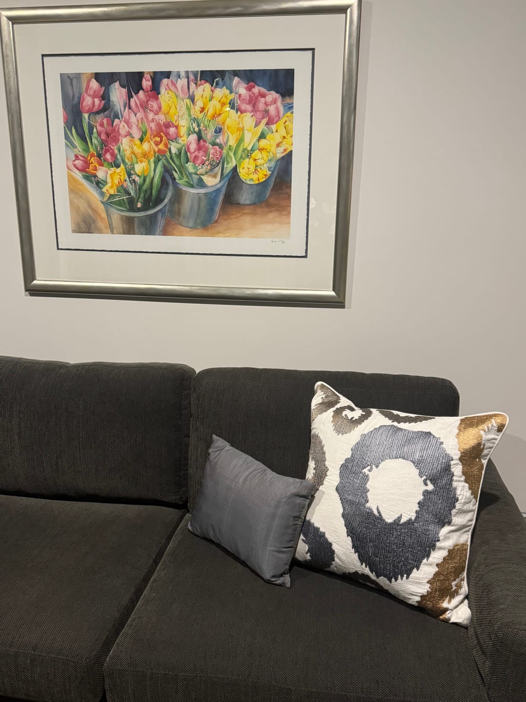 Customer photo review of Ikat Agate Cluster Blue Handmade Embroidered Linen Cushion Cover
