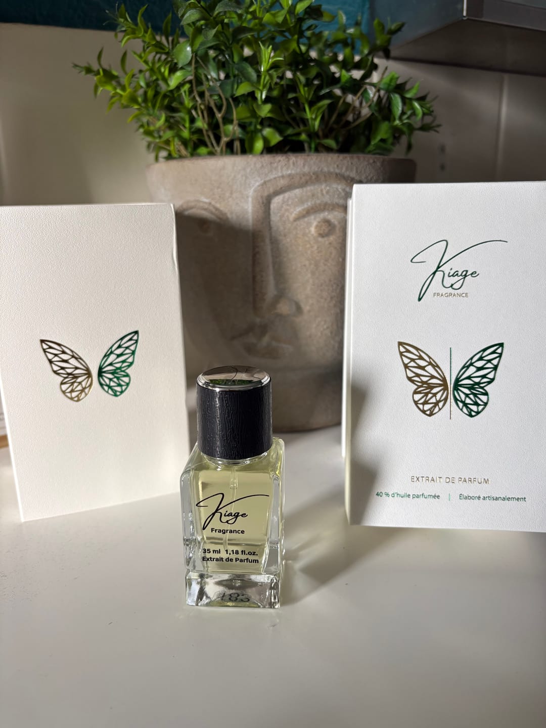 Customer photo review of Kiage 183