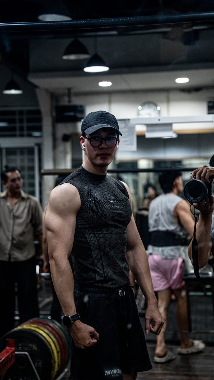 Customer photo review of Doom Tech™ Armored Cut-off Compression [MIDNIGHT]