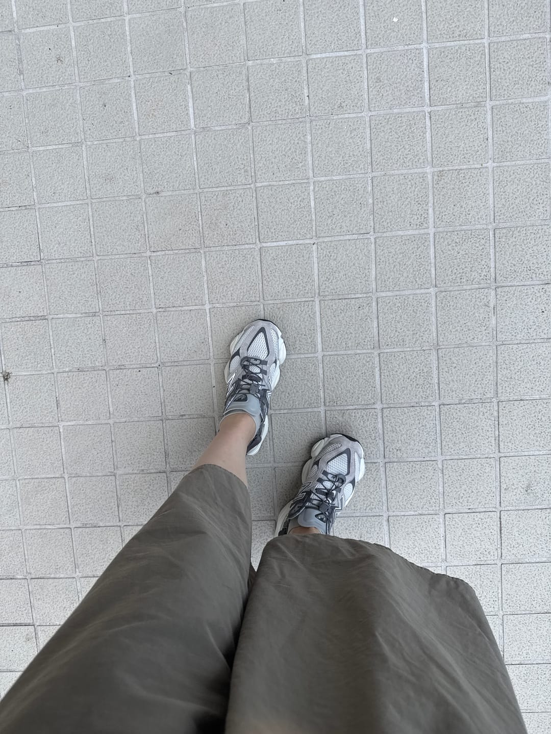 Customer photo review of New Balance SUMMER GRAY U90603FA 網布 麂皮 涼鞋