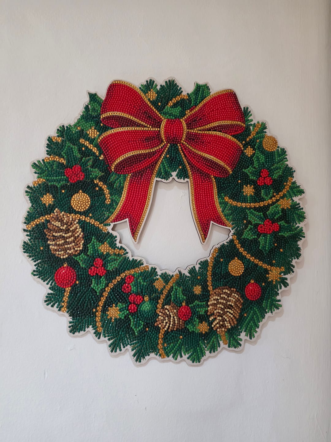 Customer photo review of Holiday Spirit Crystal Art Wreath Kit