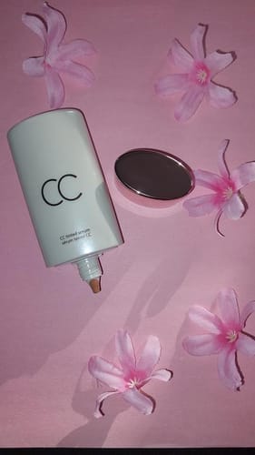 Customer photo review of Base Ela™ CC sérum tonalizante corretor de cor