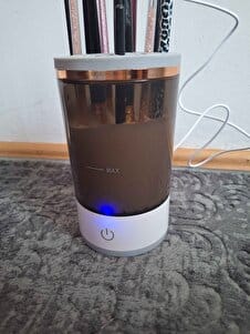 Customer photo review of SUGENZA Lume™ | Otomatik Makyaj Fırçası Temizleyici