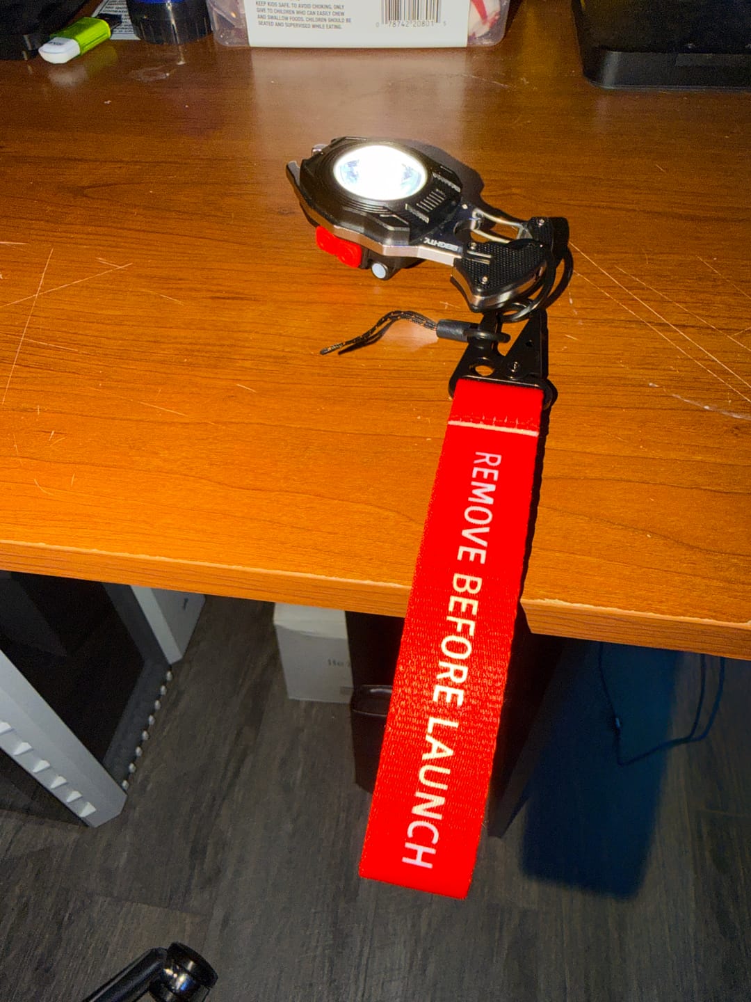 Customer photo review of 80Eighty® Flashlight Keychain