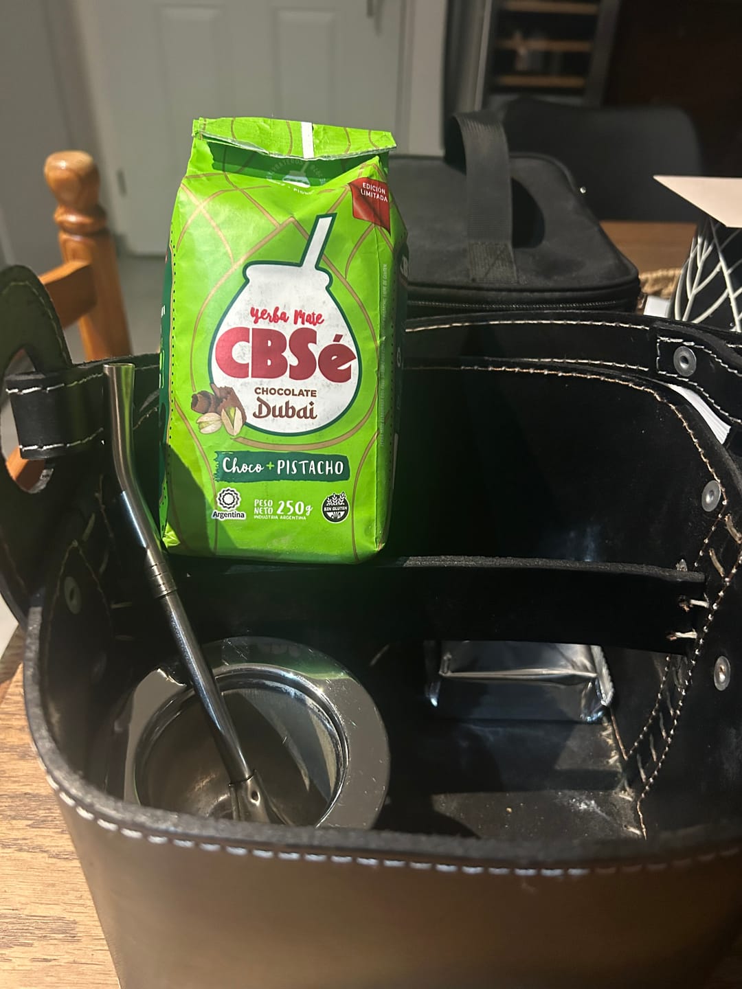Customer photo review of CBSé Chocolate Dubai — Yerba Maté Choco & Pistache 250g