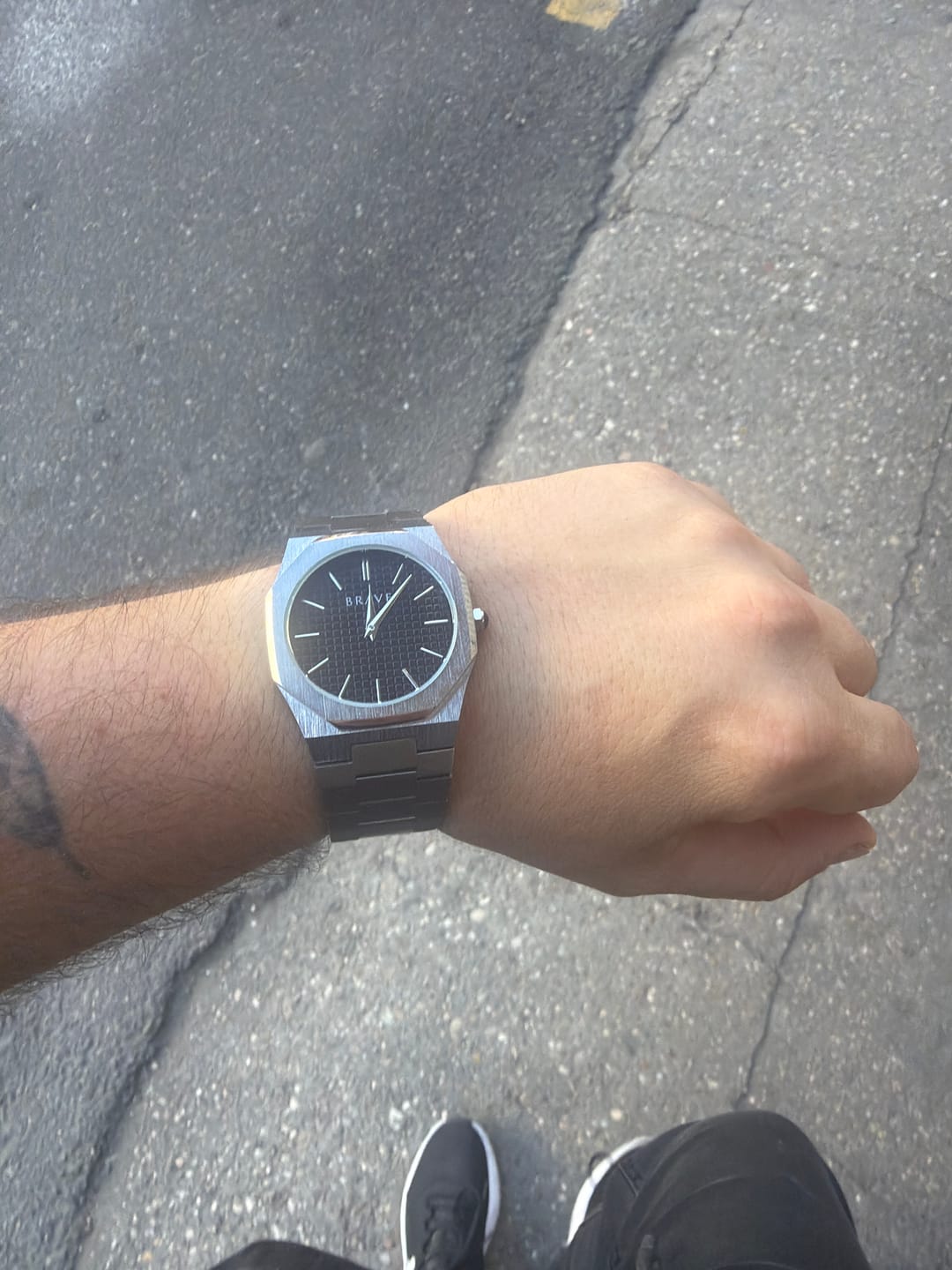 Customer photo review of Reloj BRAVE ~ Empire Silver-Black