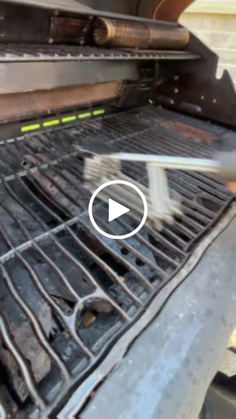 Customer video review of Brander The Threesome Grill Brush