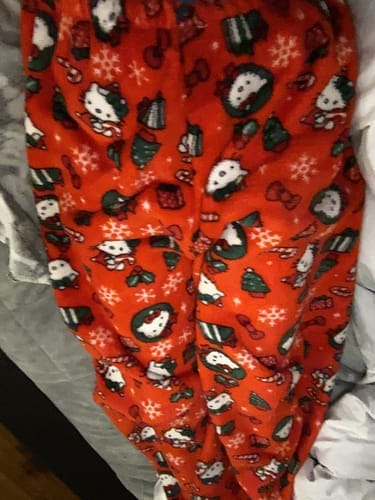 Customer photo review of Hello Kitty Xmas Fluffy Pants