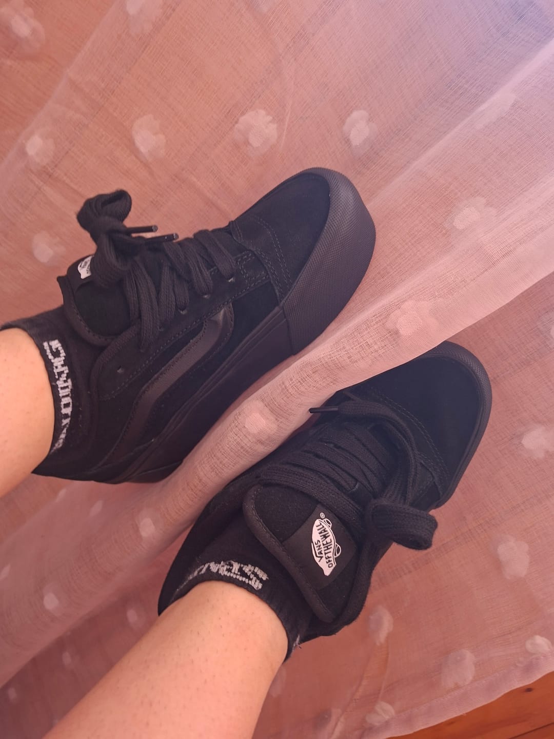 Customer photo review of Zapatillas Vans Knu Stack Mujer Mono Negro