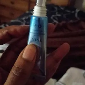 Customer photo review of Crema Contorno Occhi alla Caffeina Antirughe per Occhiaie e Rassodante