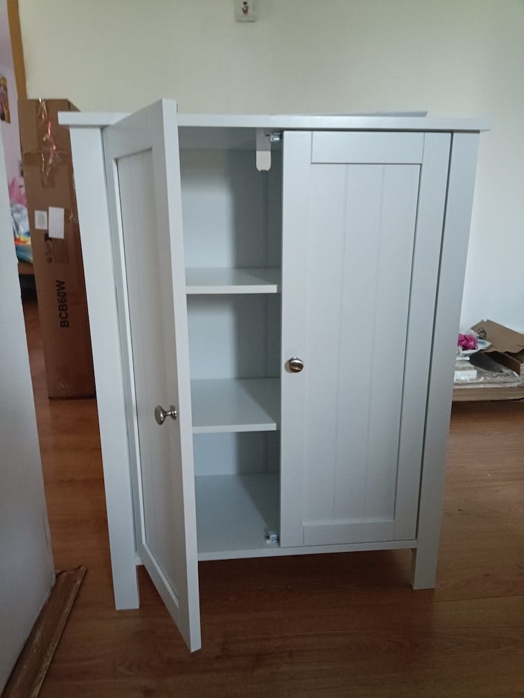 Customer photo review of VASAGLE Dulap de depozitare de podea pentru baie, cu 2 rafturi reglabile, 30x60x80cm, alb