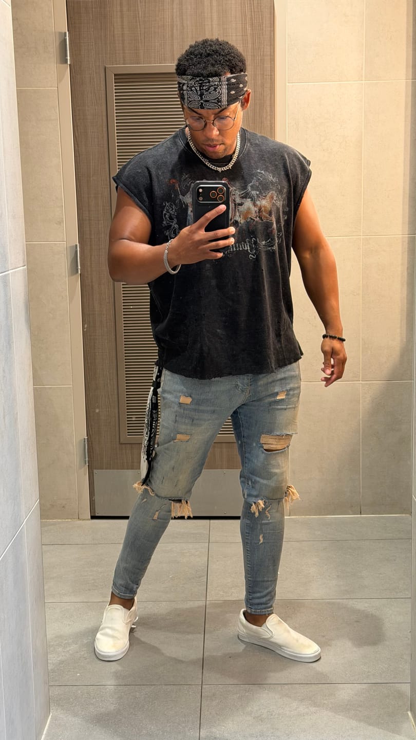 Customer photo review of 3097 - Knights Cut-Offs