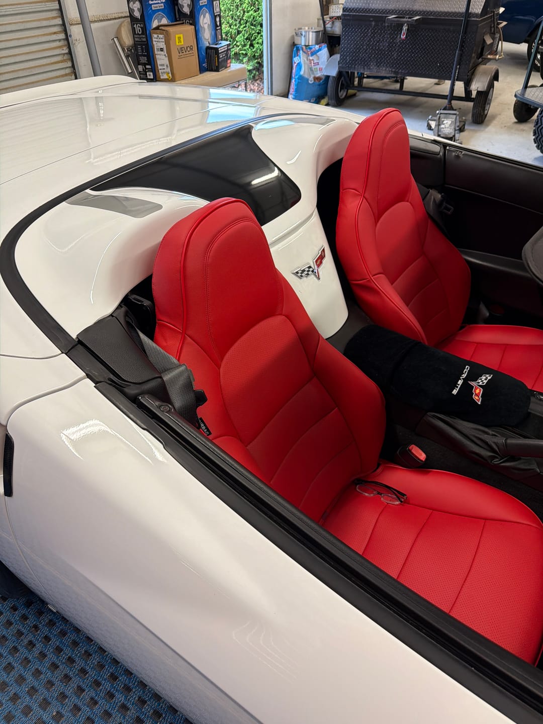 Customer photo review of Corvette C6 Custom Leather Seat Covers